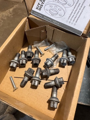 Smart 451 facelift wheel bolts like new factory