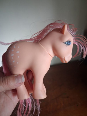 Pony small in excellent condition