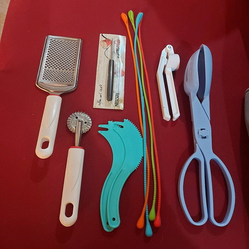 Kitchen tools like new, assorted set