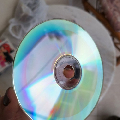 One Greek pop CD like new