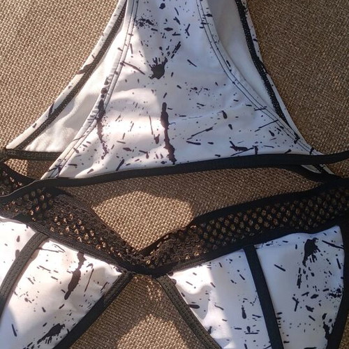 Shein swimsuit with mesh like new, size M, black and white