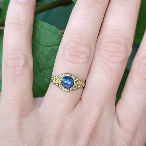 Vintage ring with lapis lazuli adjustable brass