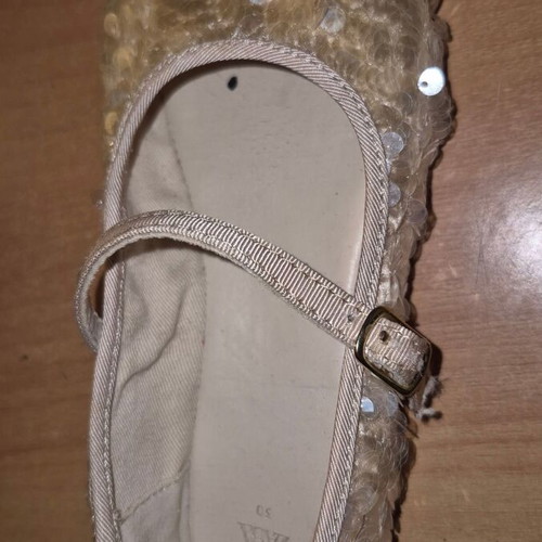 Ballerina No30 Zara girls used beige ballet flats