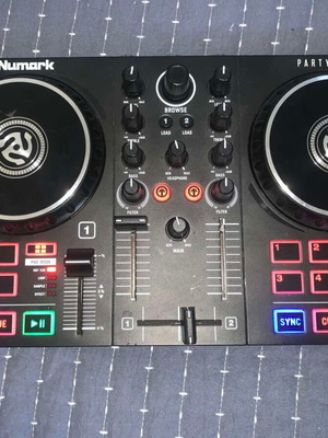Numark Party Mix Mk-II DJ controller, 2 channels