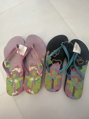 Mitsuko flip flops size 38 used, pack of 2 colorful