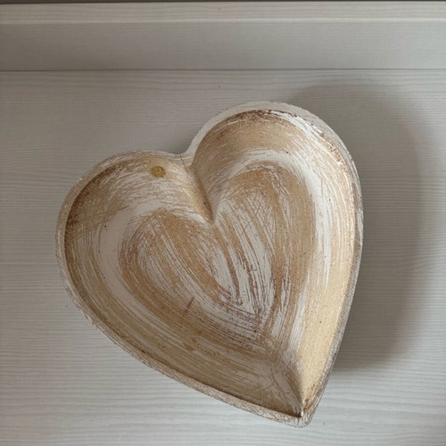 Decorative wooden heart plate new 24x26x4cm