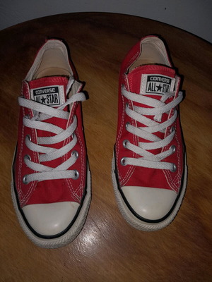 Converse All Star women's shoes size 36.5 red like new