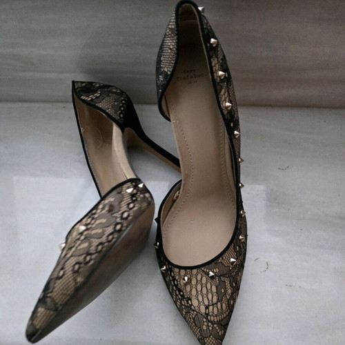 Lace pumps with studs size 39 like new for chic rock looks