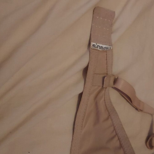 Sinsay bra 38C like new, beige