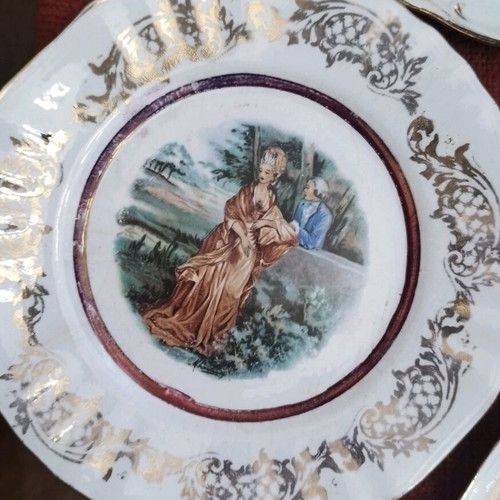 Vintage decorative plates like new, set of 5, romantic style