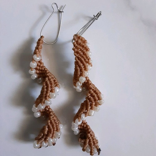 Handmade macrame earrings like new