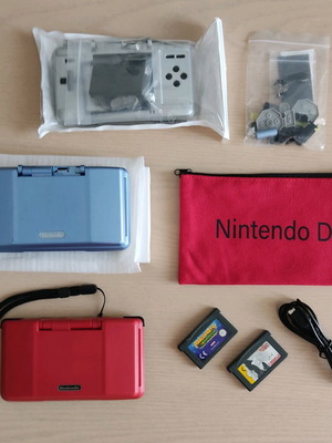 Nintendo DS (2004) console used with 2 games, charger, and accessories