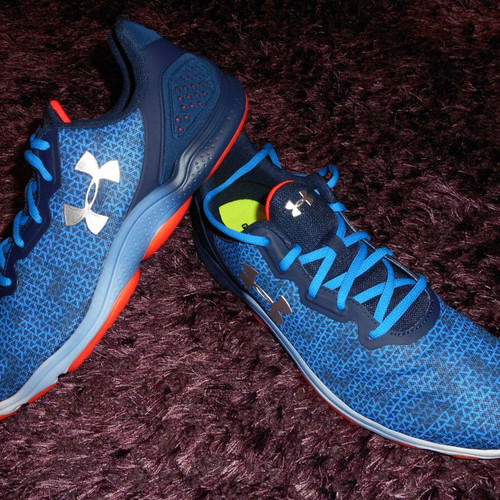 Under Armour UA Micro G STING TR 2 sports shoes new, size 46
