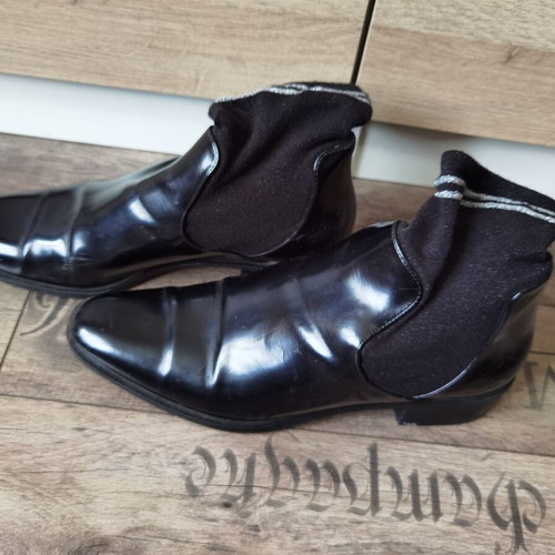 Zara women's patent leather sock-style shoes used, size 41, black