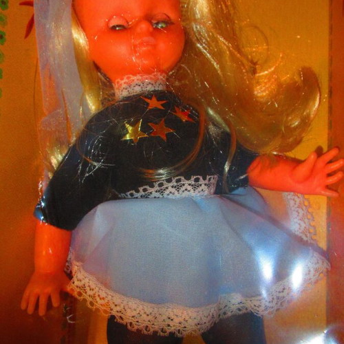 Nyxta doll by Liaco dolls new 70s in original box