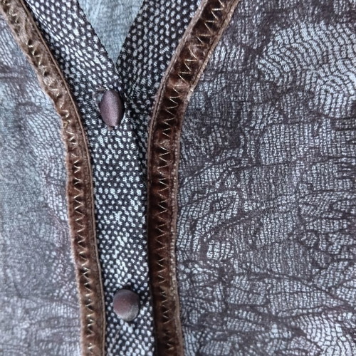 Passport sheer cardigan blouse M-L 40 brown floral