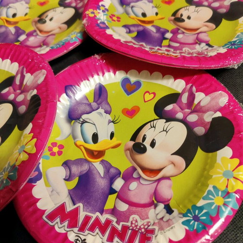 Minnie Daisy party plates set 32 pcs new, paper 19.5 cm
