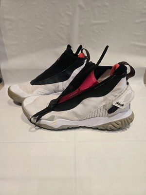 Jordan Proto React or Proto React Z sneakers like new, white size 43
