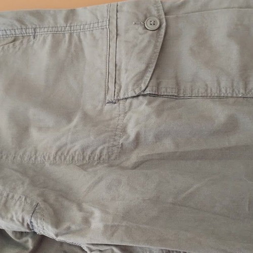 Marks & Spencer Blue Harbour men's cargo shorts, size 34, khaki