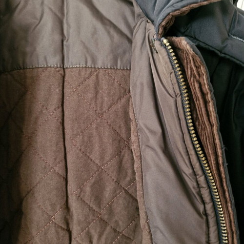 Lapin jacket for boy size 6-7 like new