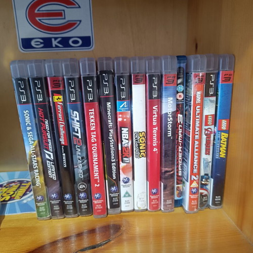 Playstation 3 like new with 14 games