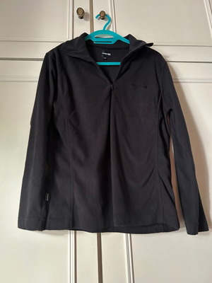 Campri M soft and thin fleece, black color.