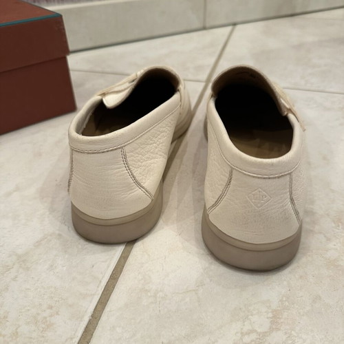 Loro Piana Summer Charm Walk Leather Loafers white ivory EU 39 like new