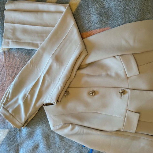 Zara suit beige, like new, jacket XS and pants S