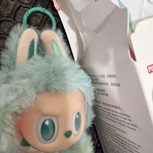 Labubu Popmart original new plush toy