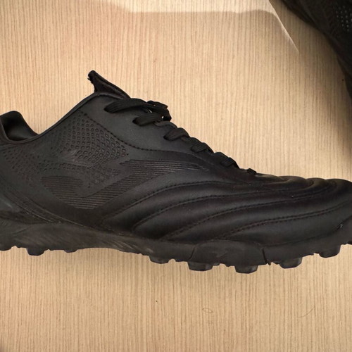 Joma football shoes 44.5 black like new with studs