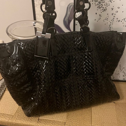 Tosca Blu black large shoulder bag used with spacious interior
