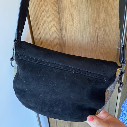 Axel Black Crossbody Bag like new with suede-effect flap and snake-print sides