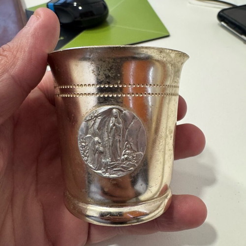 Small religious shot glass with Our Lady of Lourdes like new