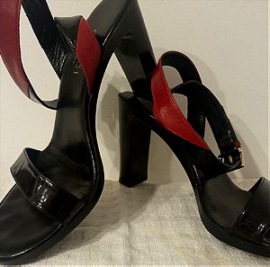 Gucci leather sandals authentic