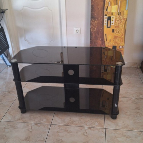 Glass TV stand used, dimensions 90x40x53 cm
