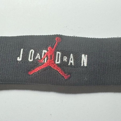Air Jordan μαύρη ελαστική περικεφαλίδα για παιδιά σαν καινούργια