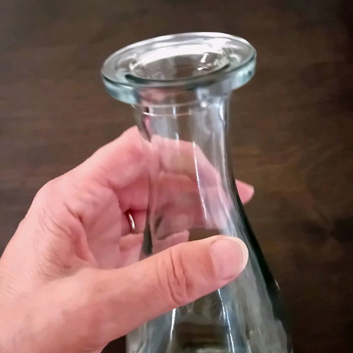 Vintage glass wine carafe like new with leaf pattern