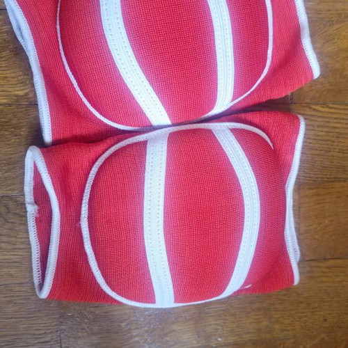 Admiral volleyball handball knee pads medium new unworn