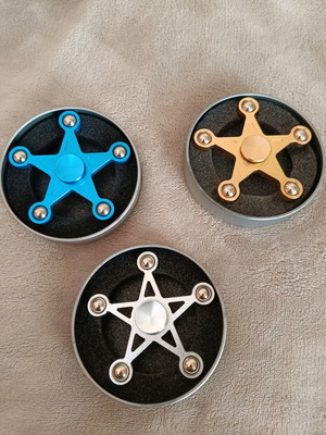 Fidget spinner Serifs type καινούργιο, 3 χρώματα