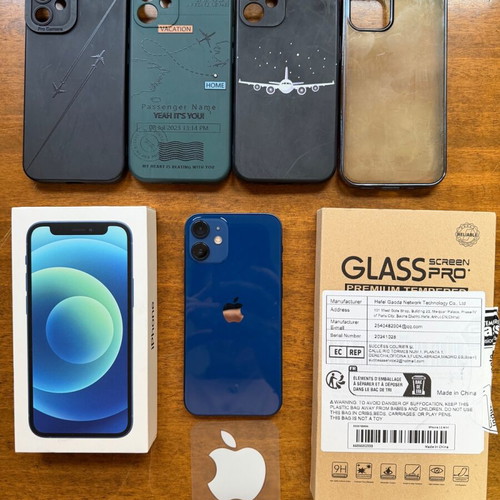 iPhone 12 mini 128GB μπλε μεταχειρισμένο με 4 tempered glass και 4 θήκες