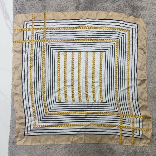 Small satin scarf like new 55x55