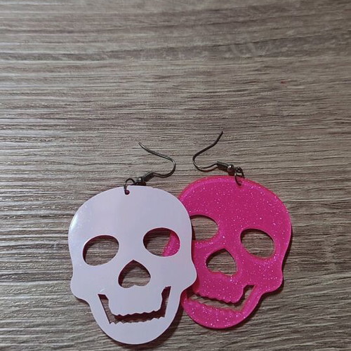 Hanging earrings new with pink glitter