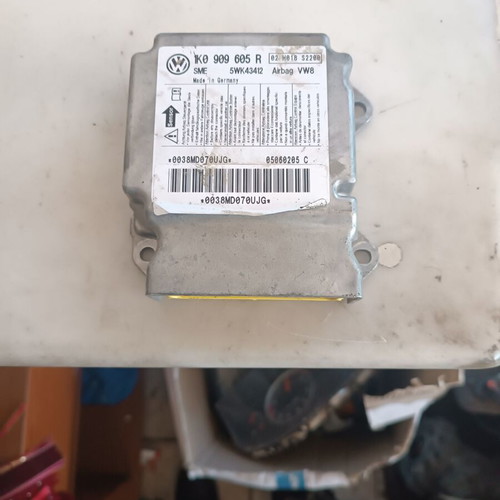 Airbag Control Unit for VW Golf '05-'08 like new, code 1K0909605R