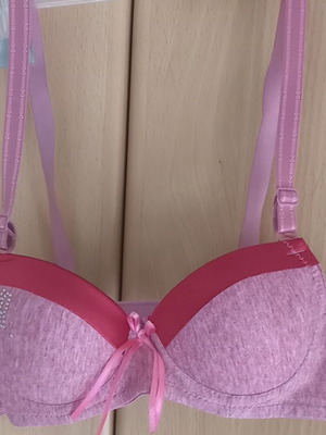 Bra, red