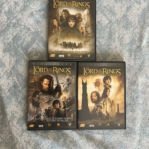 The Lord of the Rings DVD trilogy, subtitles
