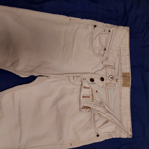 Bershka Off-White Denim Shorts like new, size EUR 44 / US 34