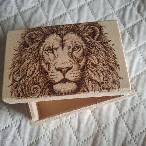 Wooden box with laser lion design