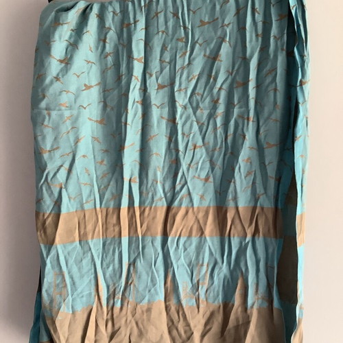 Satin scarf like new, blue and brown, with two wearing styles