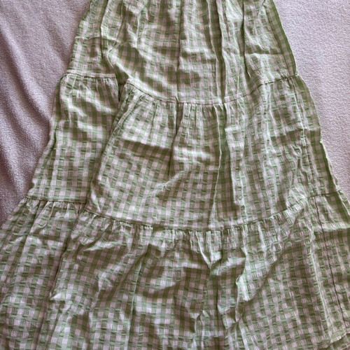 Checked skirt green white like new, with elastic waist