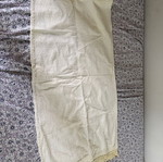 Bed sheets with lace trim